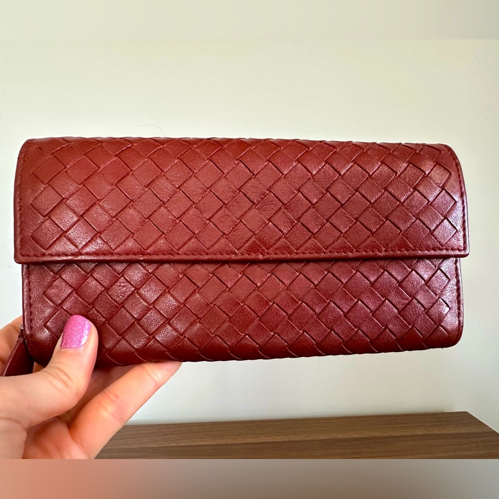 Authentic Bottega Veneta super soft intrecciato burgundy long wallet